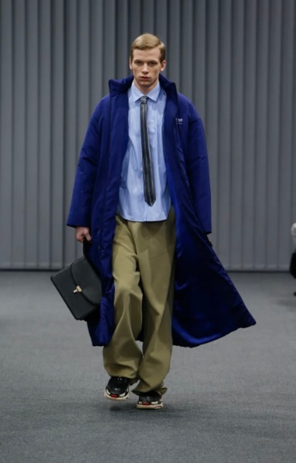 발렌시아가 17FW 울 팬츠 ( Runway ) 상품이미지1