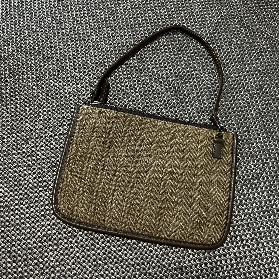 베르띠 헤링본 클러치백  상품이미지7