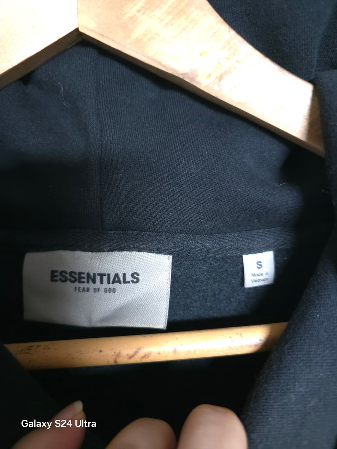 피오갓 에센셜 블랙 기모 후드티 S ✨️정품✨️
 상품이미지3