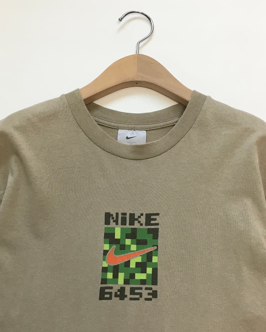 Nike 나이키 카키베이지 티셔츠  상품이미지6