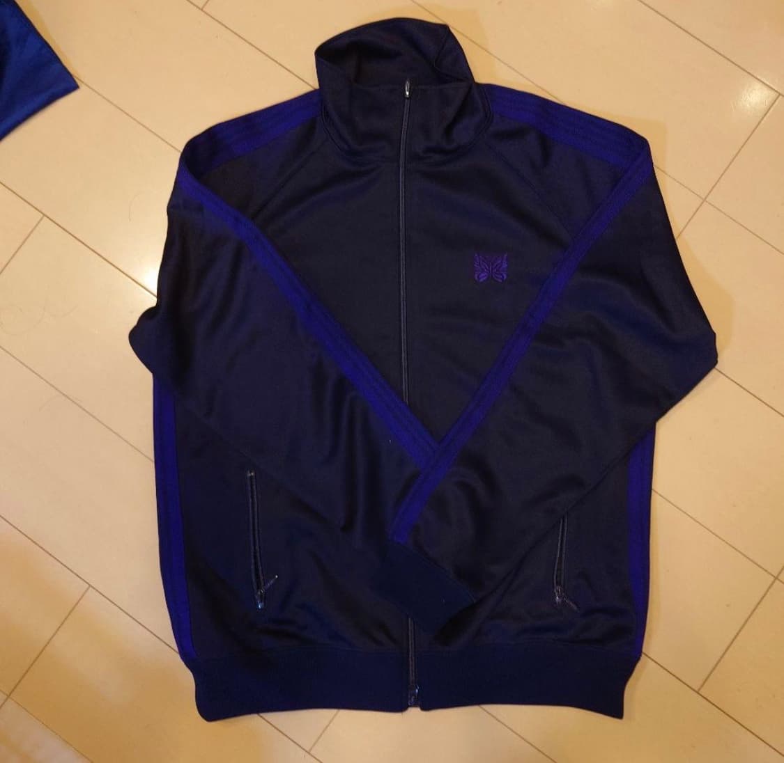 니들스 트랙 셋업 상품이미지1