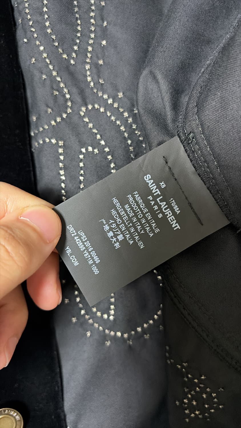 생로랑 16aw 뮤직노트 스터드 벨벳 트러커 xs사이즈 상품이미지7
