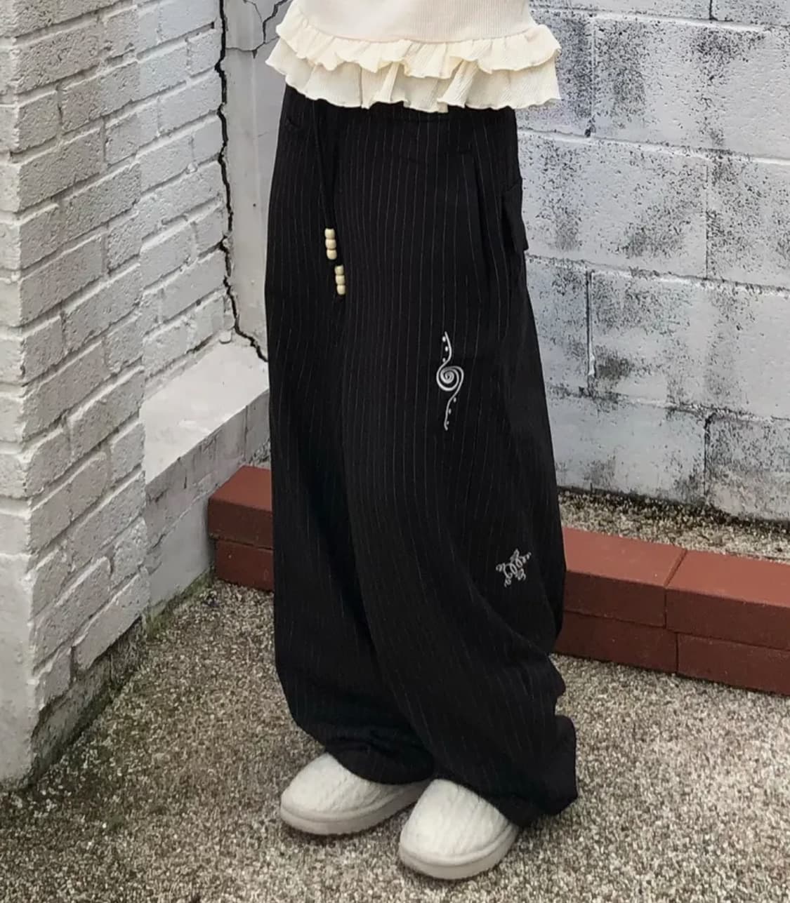[1] 엑스톤즈 슈팅 스타 스트라이프 벌룬 팬츠 블랙 바지 상품이미지1