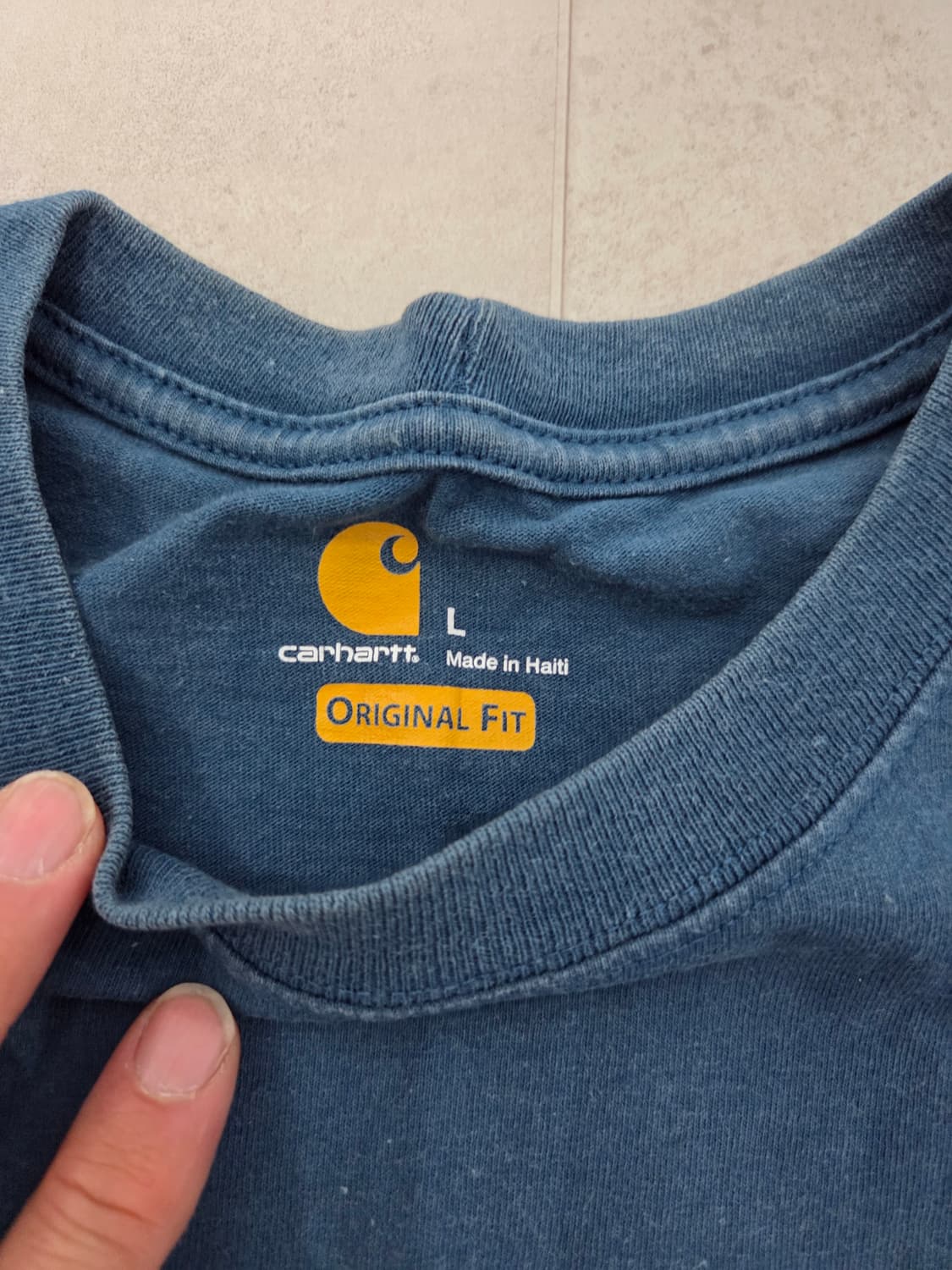 칼하트 오리지널 핏 로고 반팔 티셔츠 상품이미지3