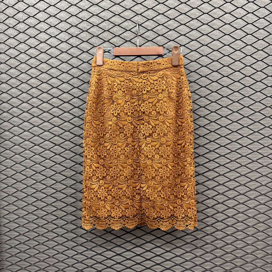 JPN VINTAGE 미디 레이스 스커트 플라워 패턴 디테일 카멜 브라운 상품이미지3