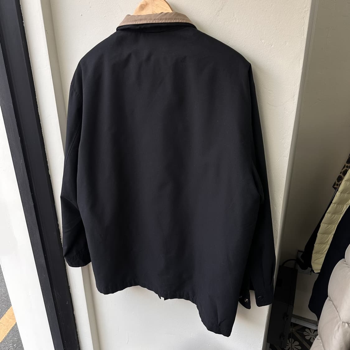 15732 - 입생로랑 블랙 폴리 자켓 상품이미지3