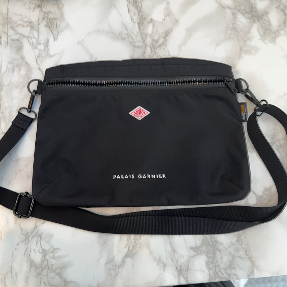 단톤 숄더 크로스백 상품이미지3