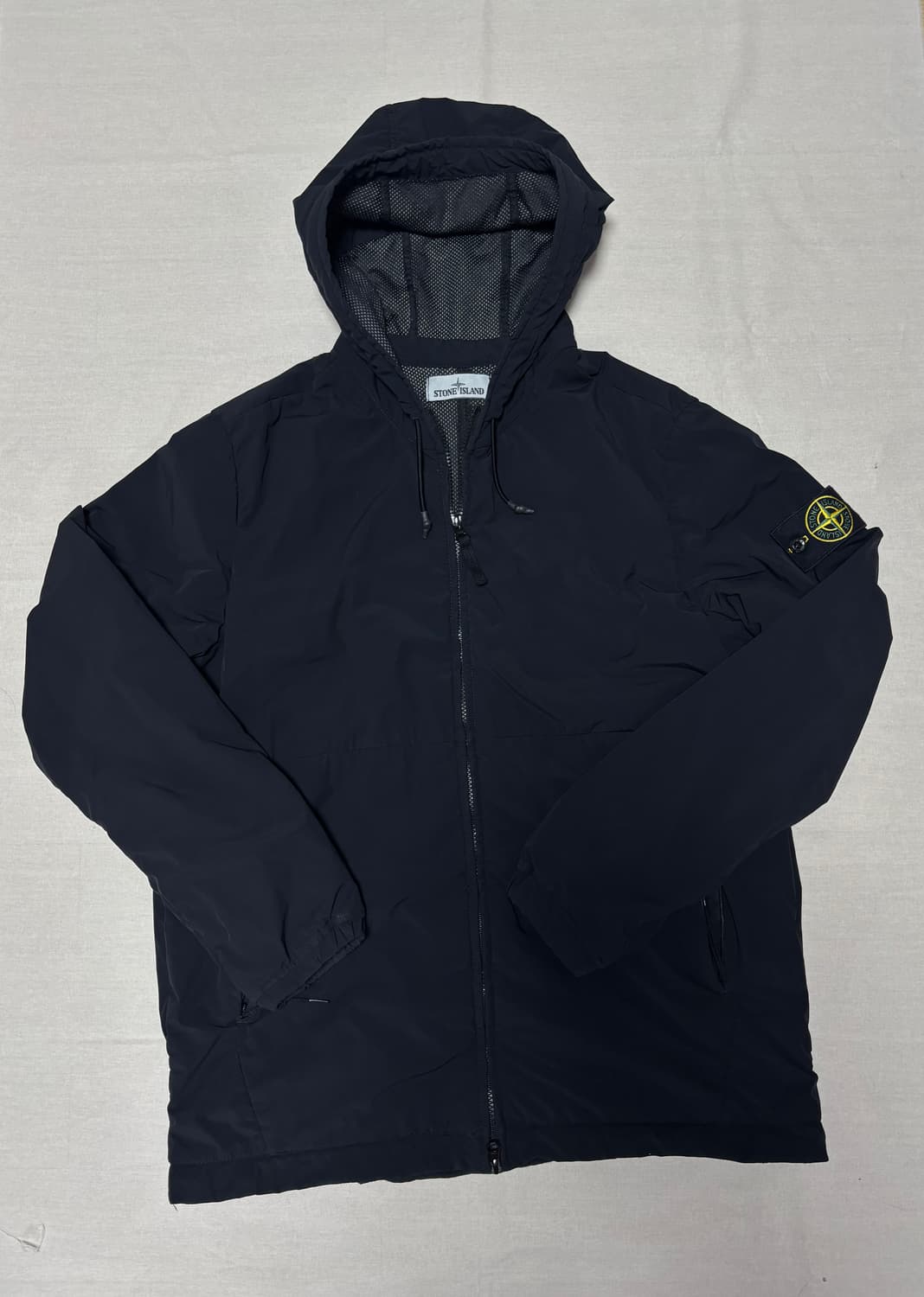 스톤아일랜드 스킨터치 후드 바람막이 블랙 [L] 상품이미지1