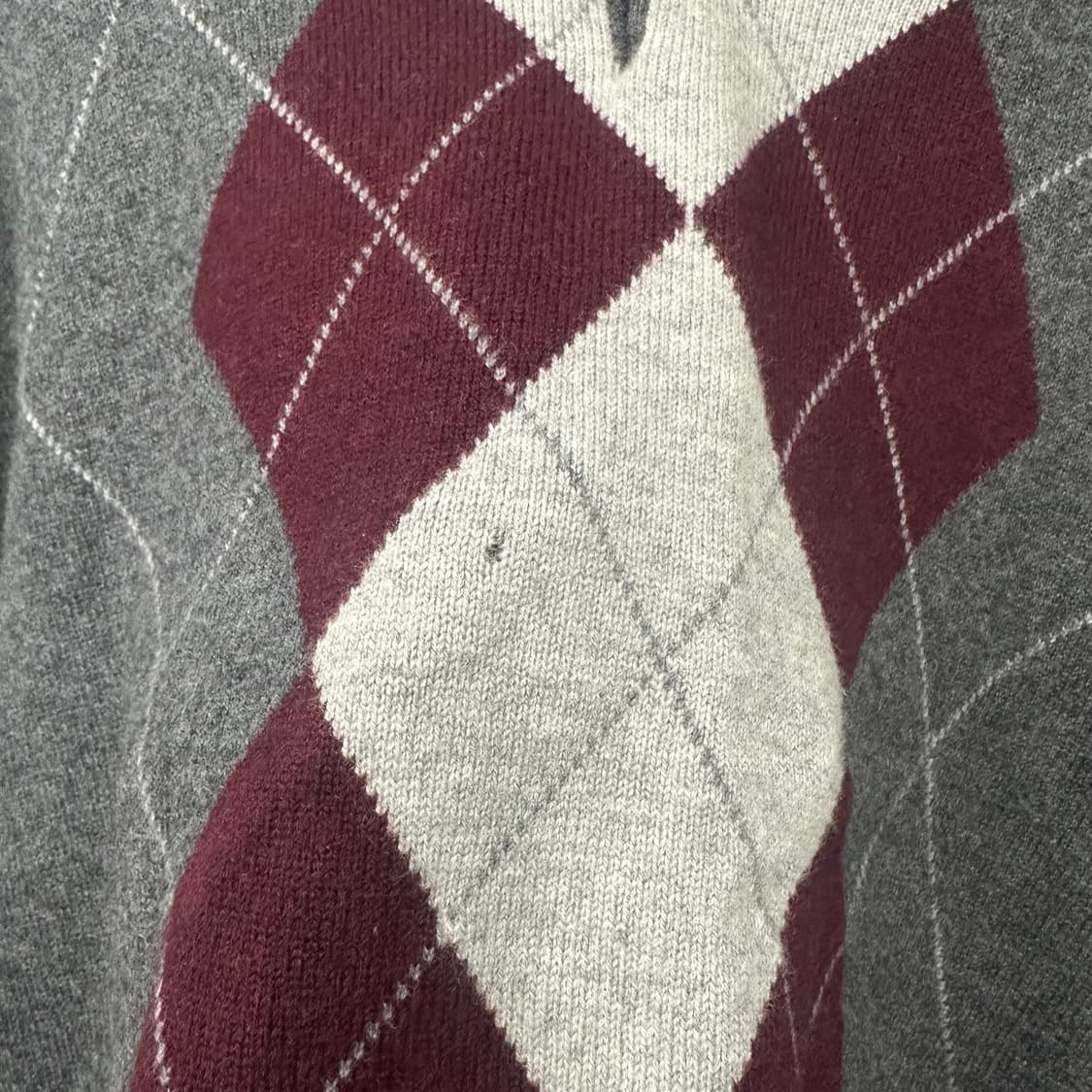 지방시 아가일 니트 상품이미지8