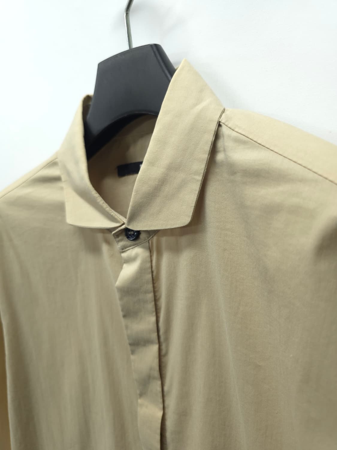 ​시스템 여성 베이지 히든 버튼 아주얇은 코튼 셔츠(66~66반) 상품이미지4