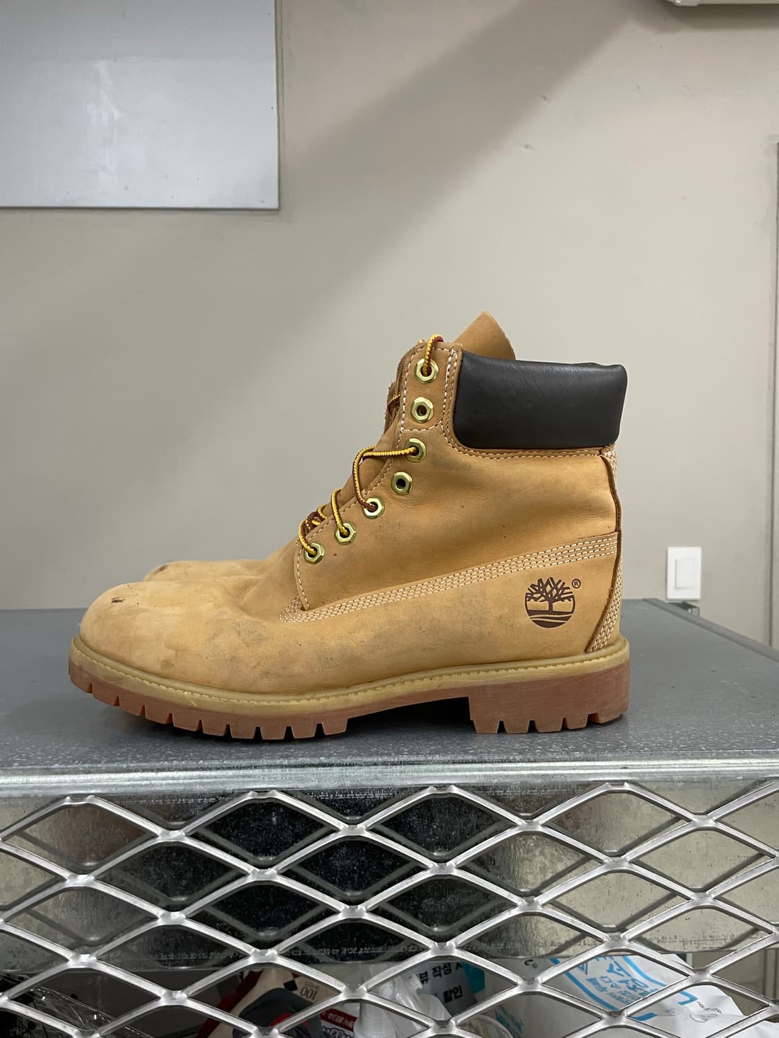 팀버랜드 6인치 프리미엄 부츠 US9 (gr-4036) 상품이미지1