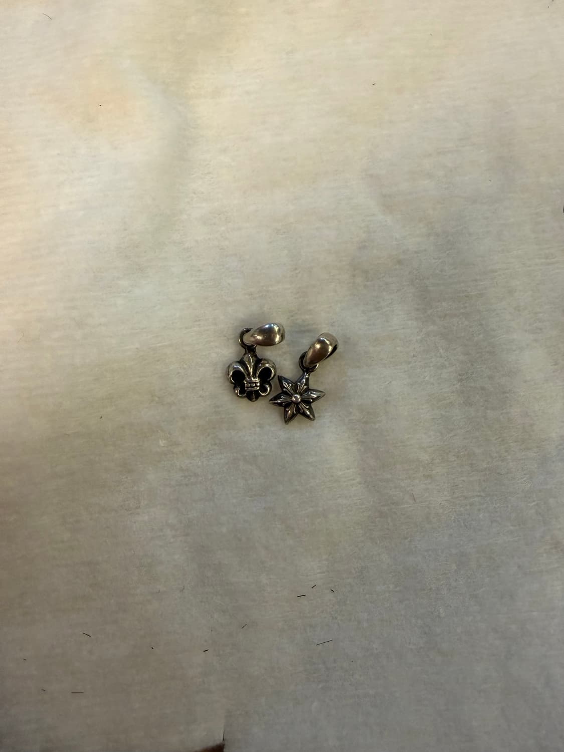 크롬하츠 플레어 / 스타 펜던트  상품이미지1