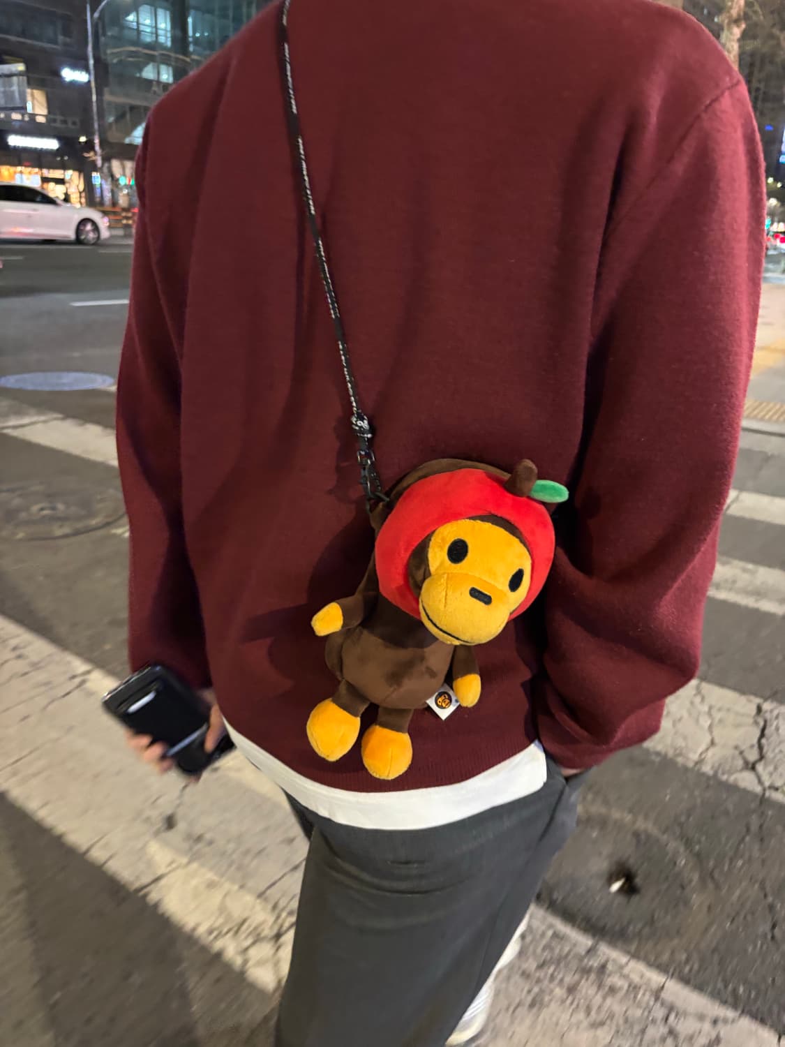 베이프 베이비 마일로 플러시 모바일 백 레드 상품이미지3