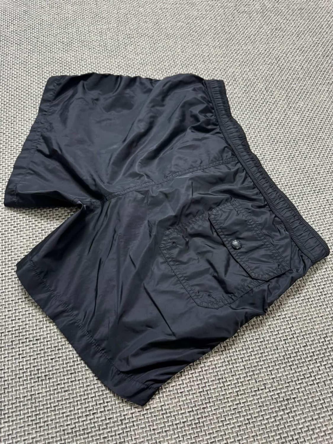 몽클레어 네이비 스윔 숏팬츠 반바지 상품이미지3