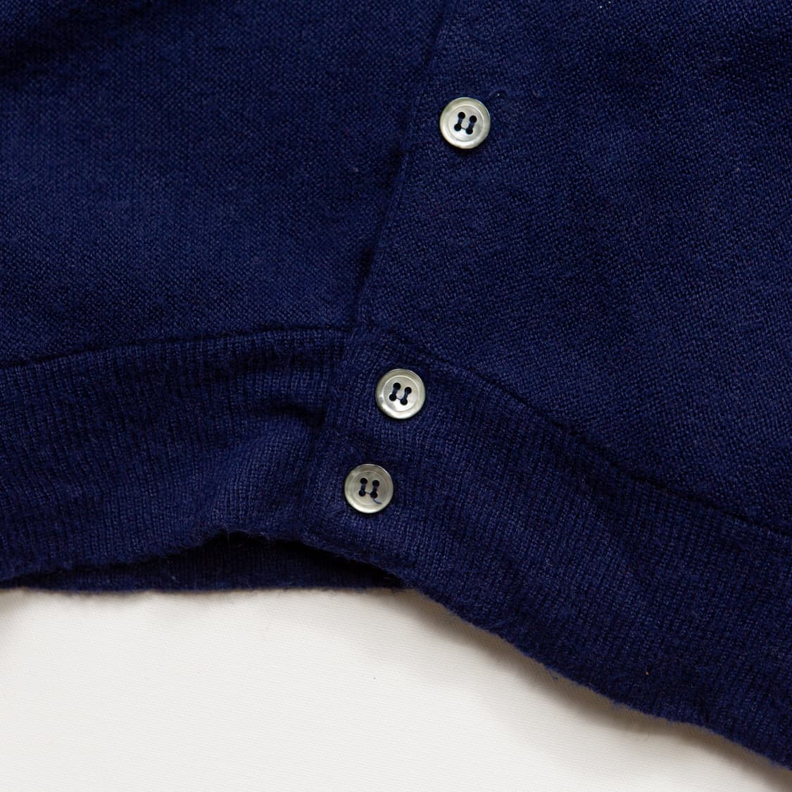 80s IZOD 라코스테 아크릴 가디건 네이비 상품이미지5