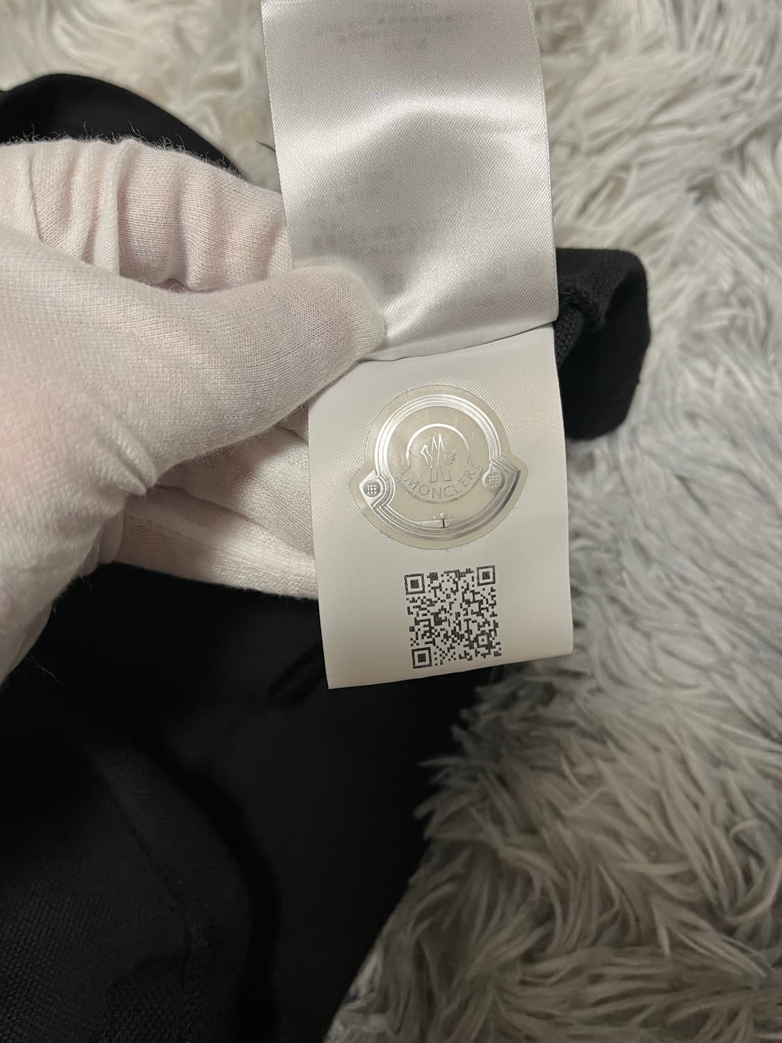 [21ss/XLsize] 몽클레어 카라티 상품이미지7