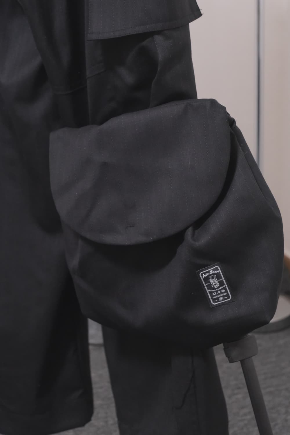 아더에러 타드 카고 팬츠 느와르 Tard cargo pants A3 상품이미지4