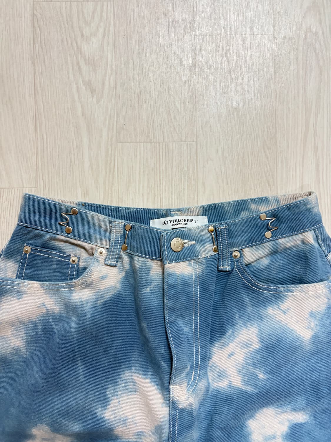 어반드레스 버클 와이드 데님 팬츠 클라우드블루 1사이즈 상품이미지3