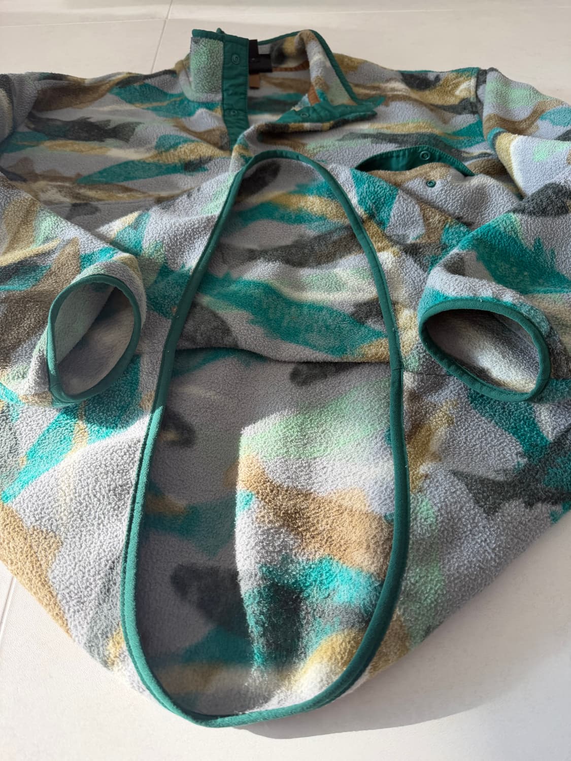 10s 파타고니아 신칠라 연어 XL 상품이미지2