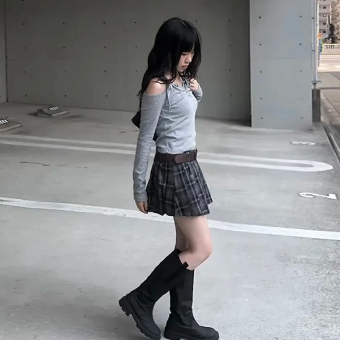 애니원모어 무어 체크 벨트 플리츠 스커트 상품이미지3