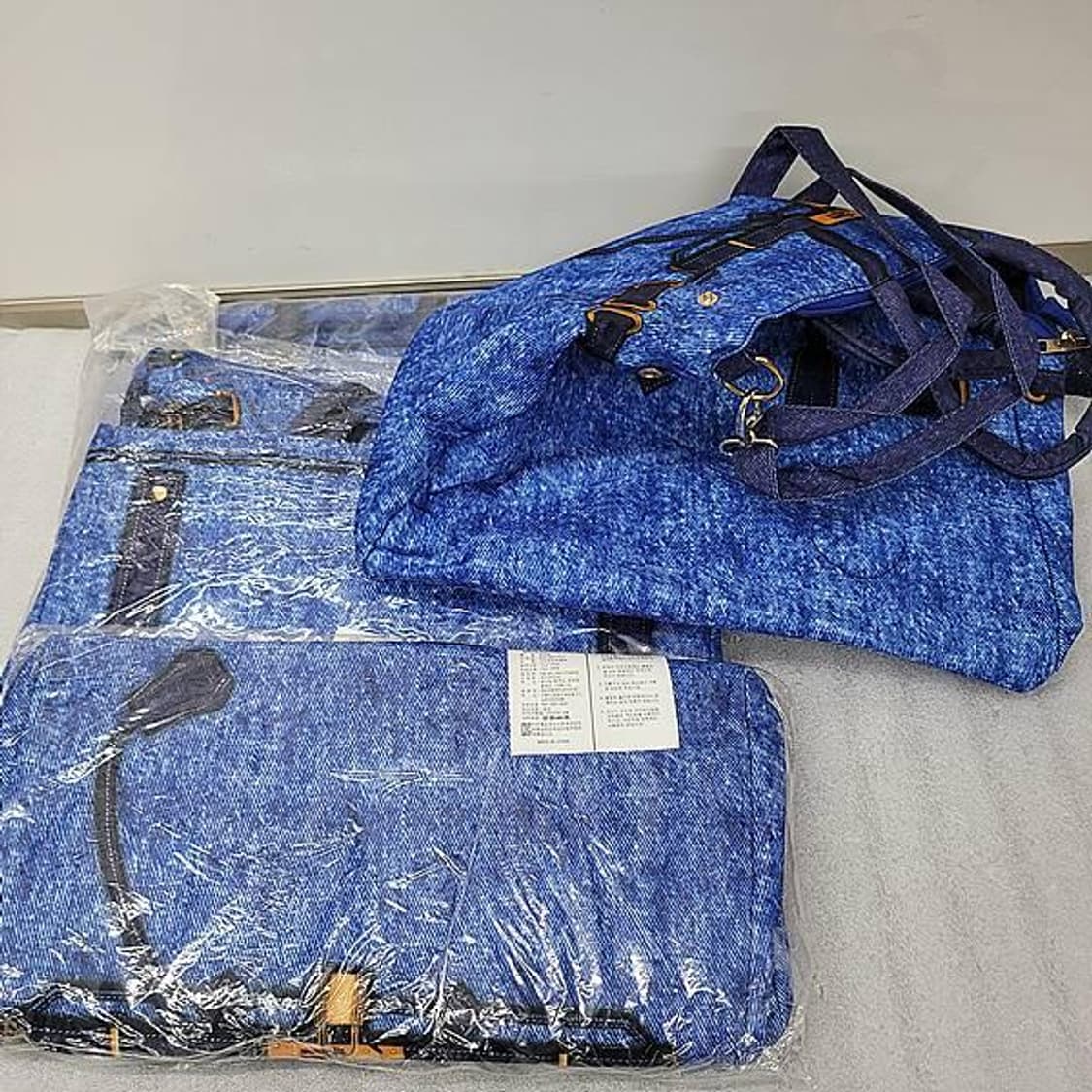 미사용 새제품 다용도 청색 데님 진저백.
37x27x19cm 상품이미지7