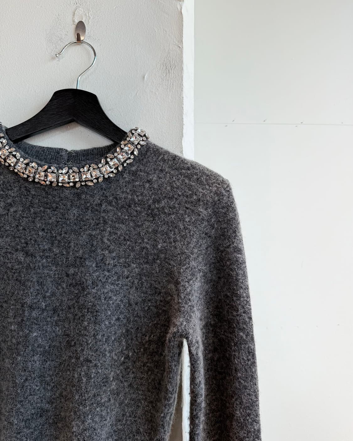 셀프 포트레이트 그레이 엠블리시드 니트 상품이미지5