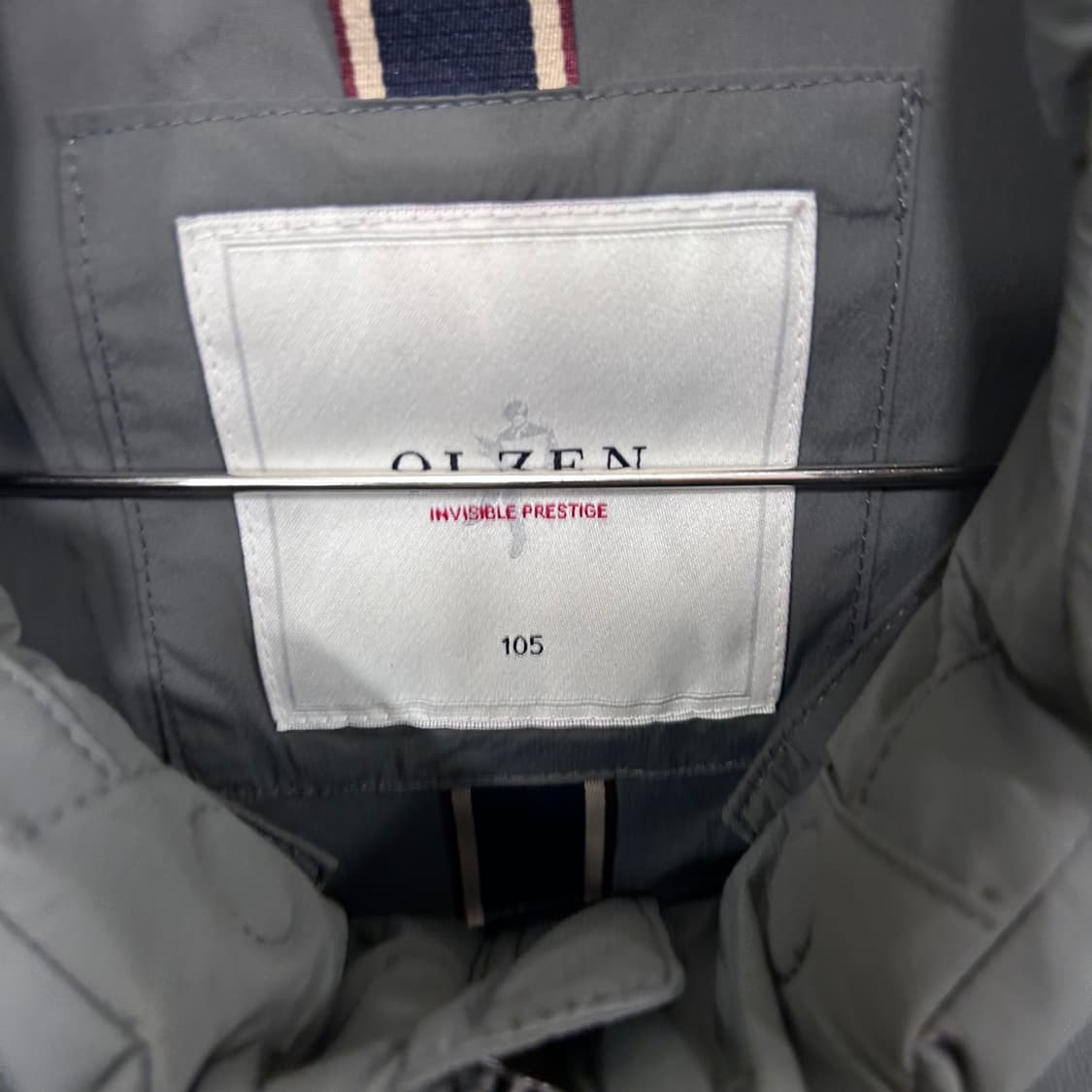 올젠 구스다운 레더포인트 퀼팅 경량패딩 상품이미지3