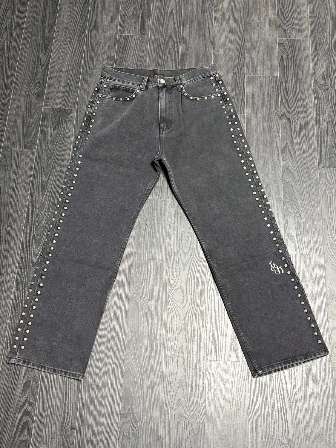 (M) 페치선데이 스터드 스트레이트 데님 팬츠 그레이 상품이미지1