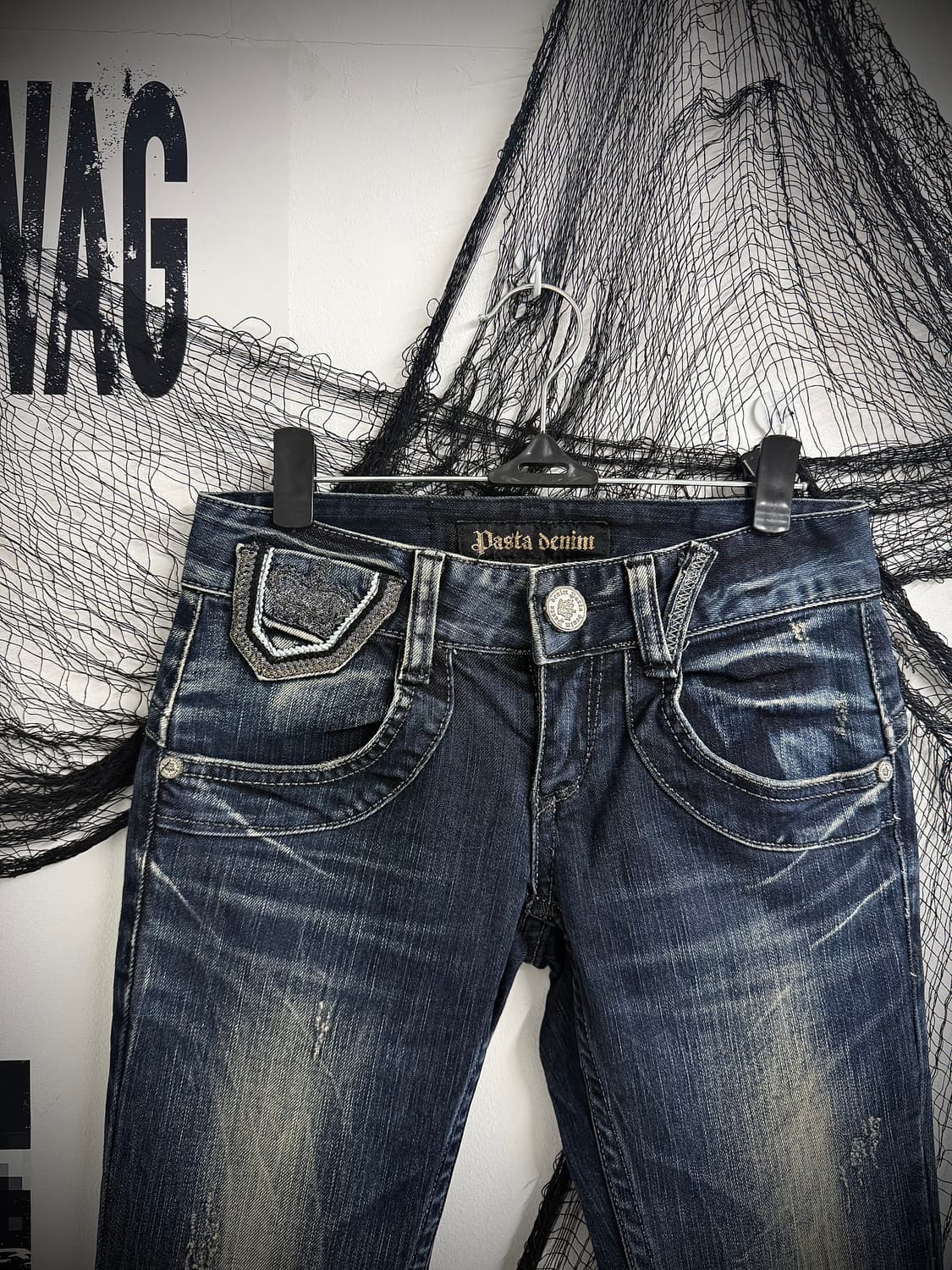 00s patch detailed lowrise bootscut jean 상품이미지4