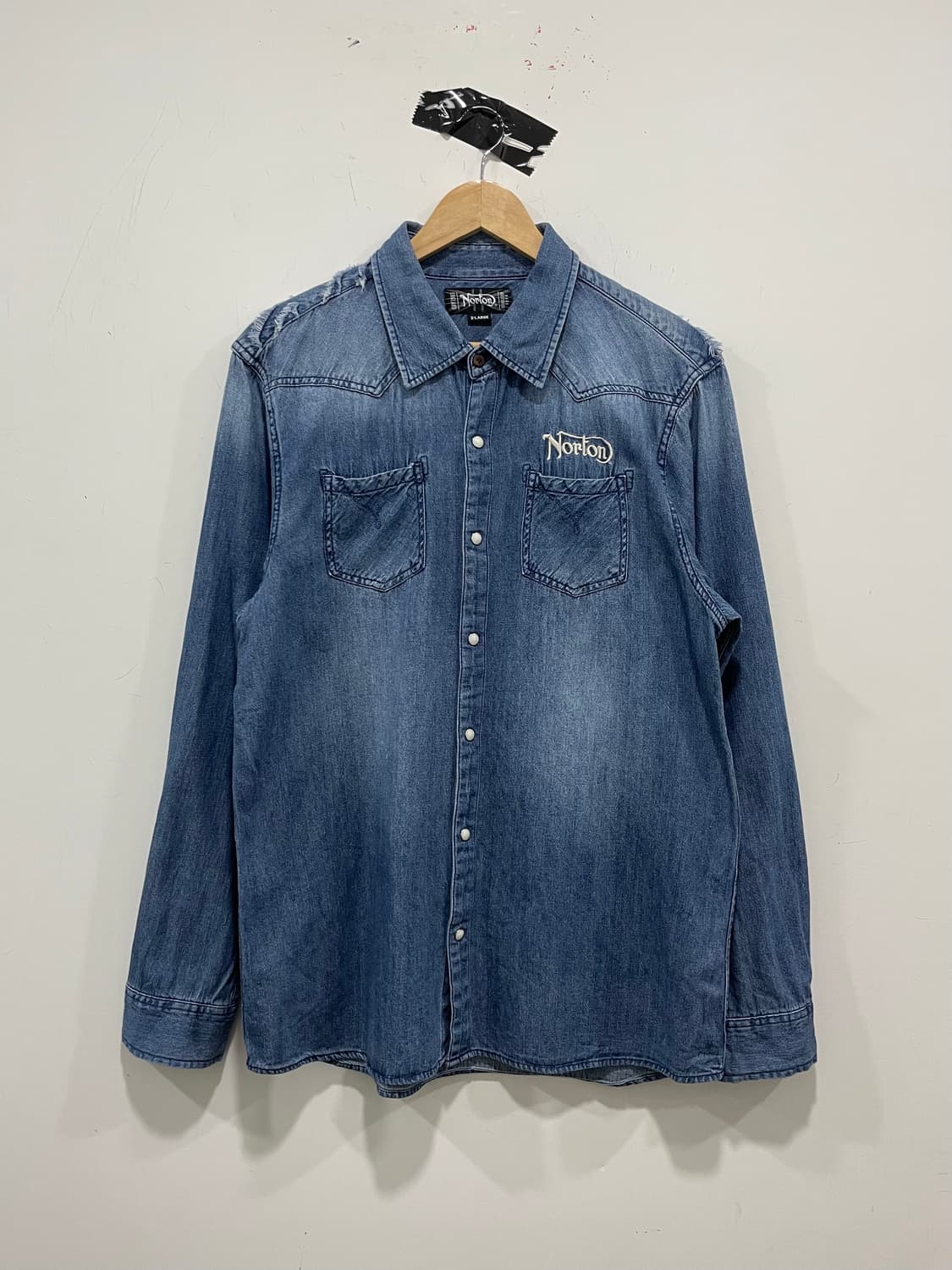 Norton 노턴 워싱 그런지 빅 자수로고 데님 긴팔셔츠 상품이미지5