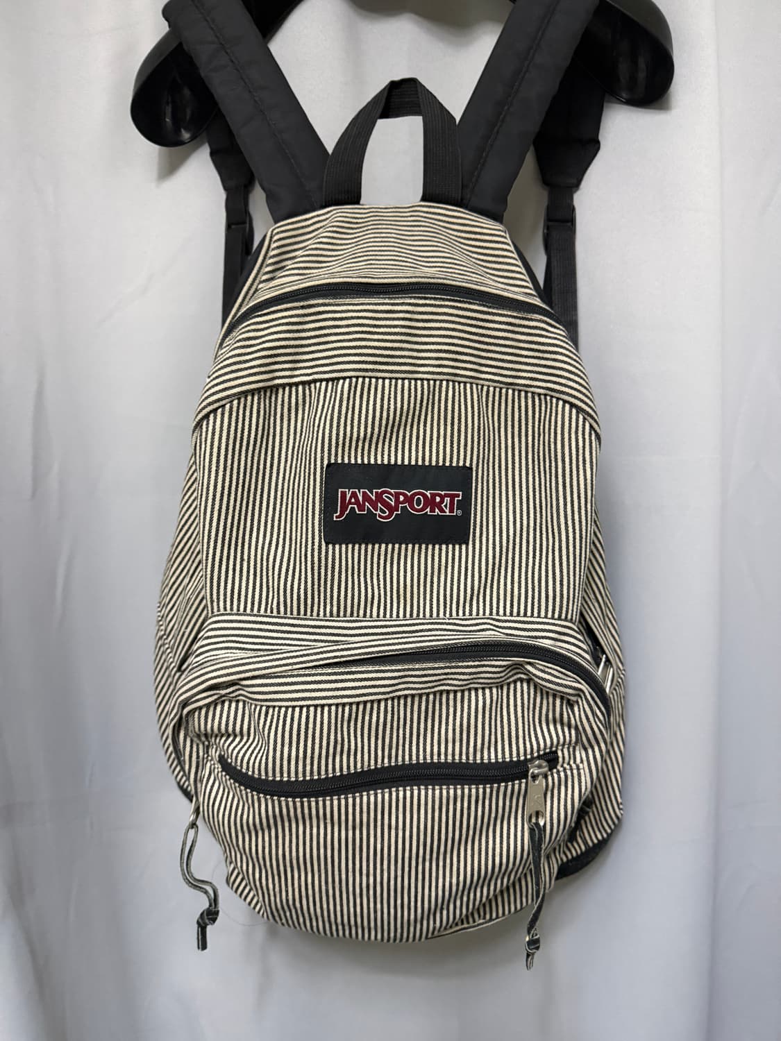 잔스포츠 스트라이프 백팩 상품이미지1