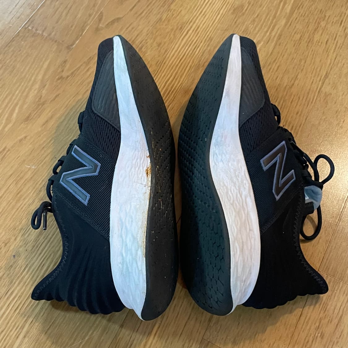 뉴발란스 로브 런닝화 285 상품이미지5