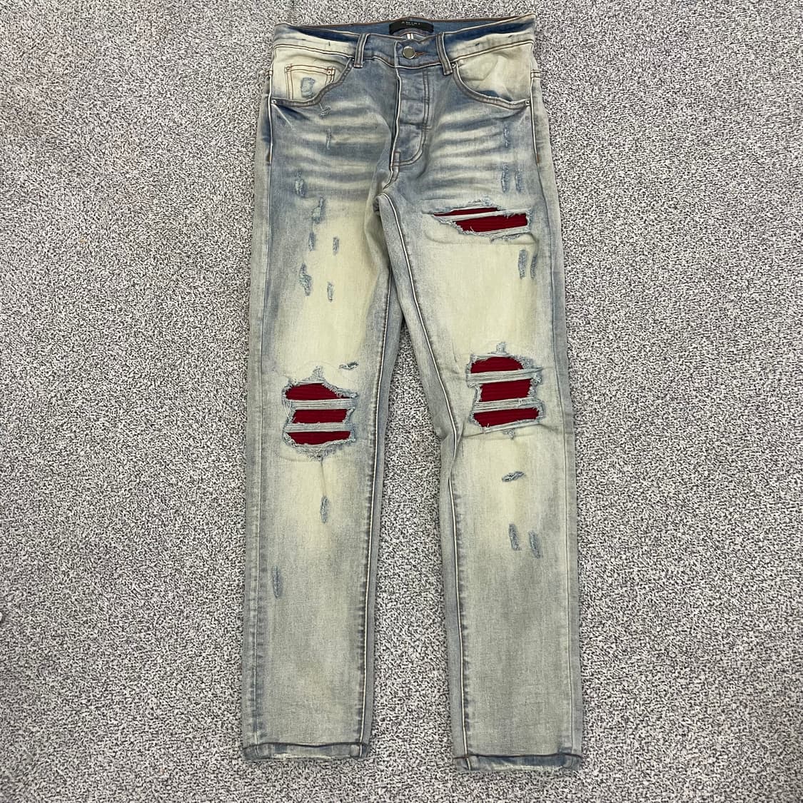 아미리 블루워싱 앤 래드패치 데님팬츠 0105HS1  상품이미지1