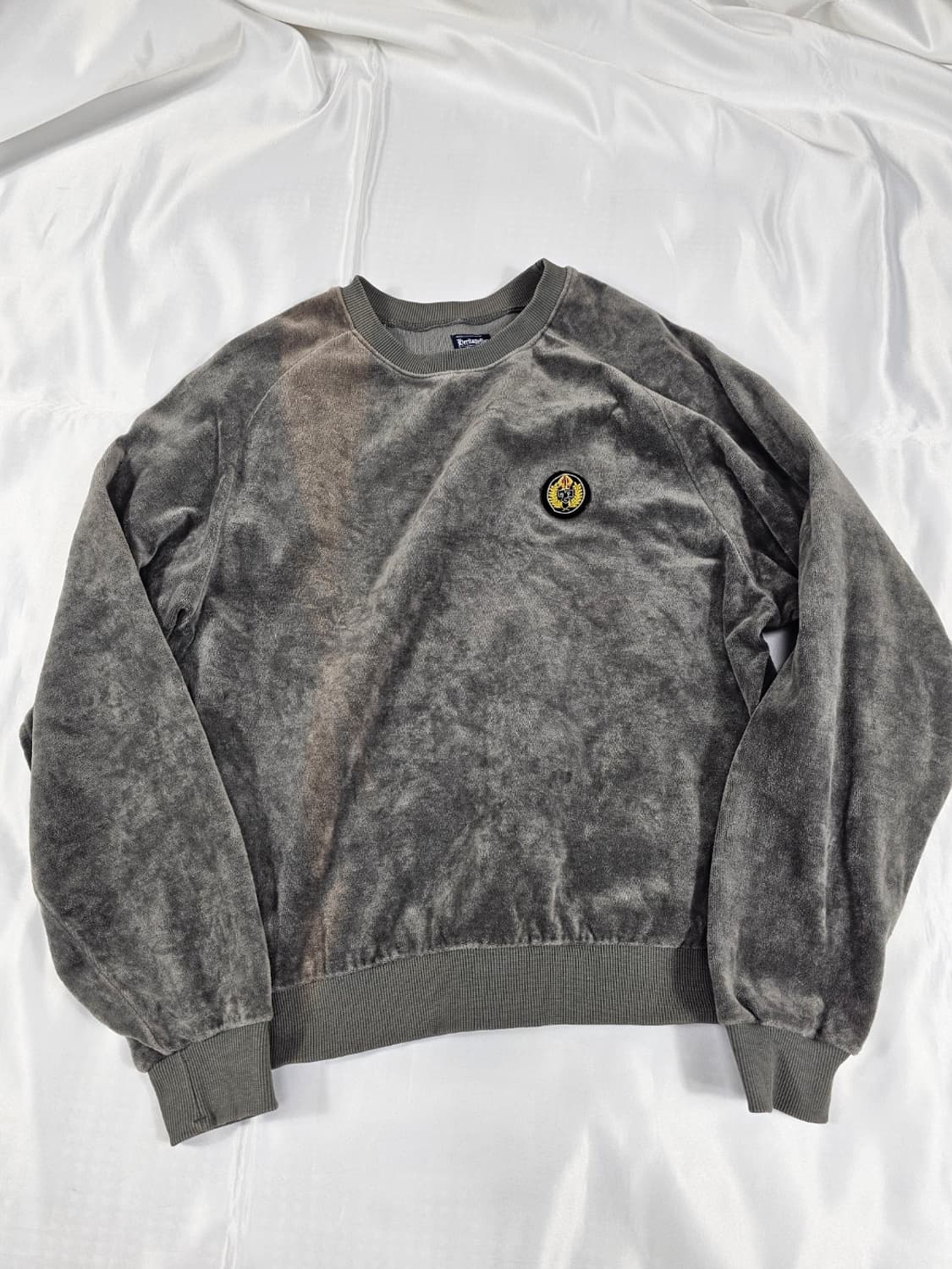 헤리티지플로스와펜벨루어크루넥 상품이미지1