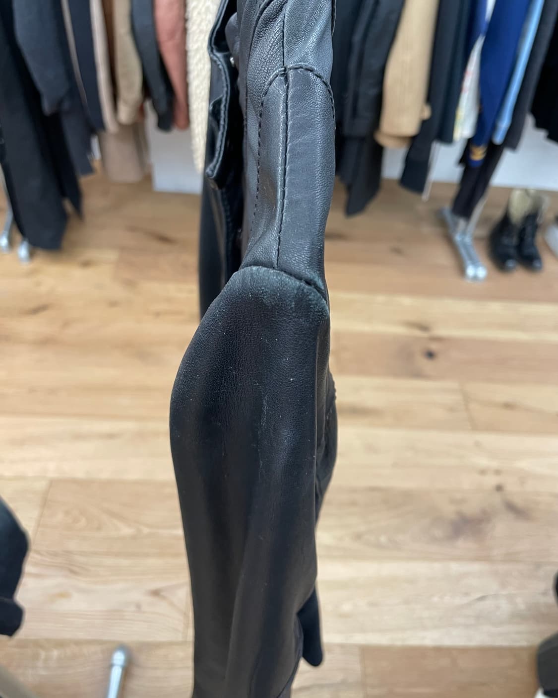 [XS] 엠포리오 아르마니 레더 자켓 상품이미지7