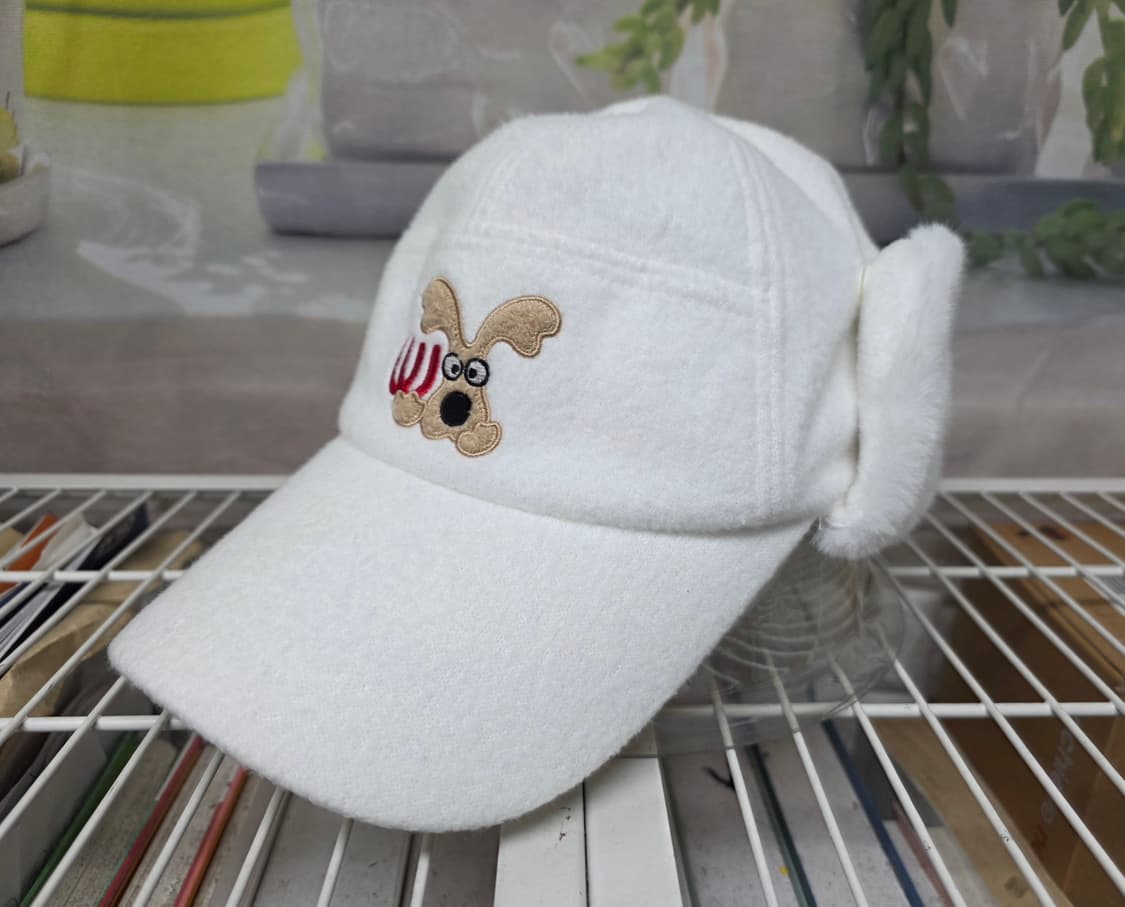 엠유스포츠 여성 겨울골프모자 귀달이모자 볼캡 KG38 상품이미지1