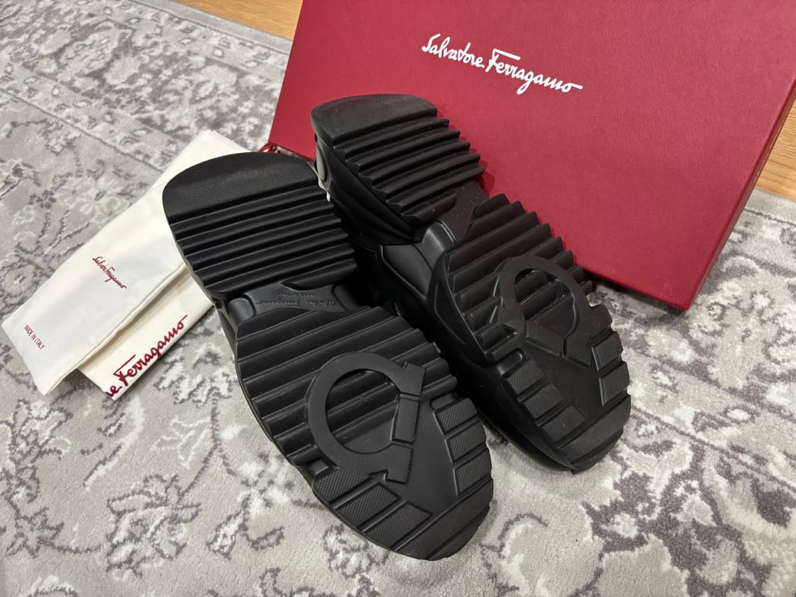 Ferragamo Raintop BK 상품이미지2