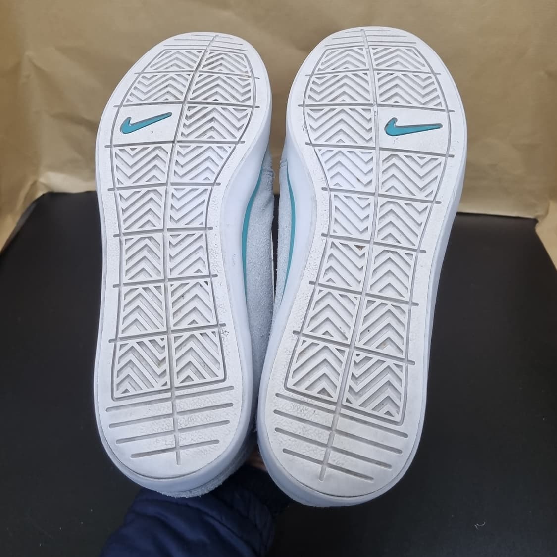 나이키 스키트2 남성미드285 상품이미지3