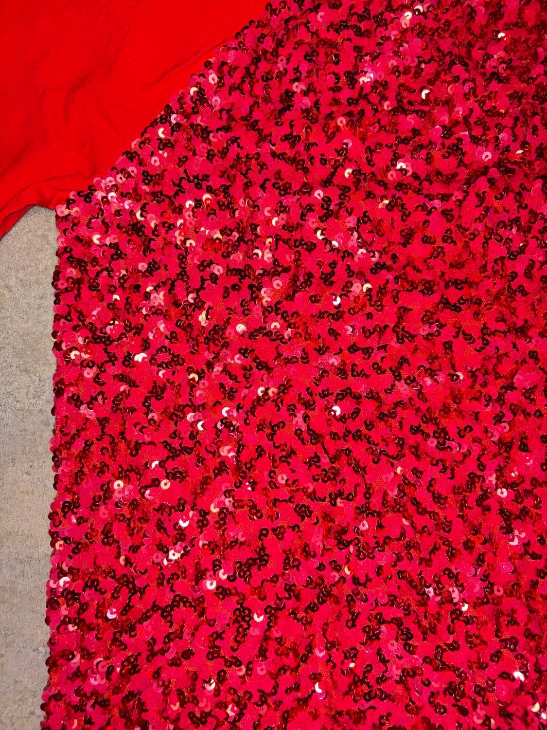 Boden 빨간 스팽글 긴팔 티셔츠 상품이미지2