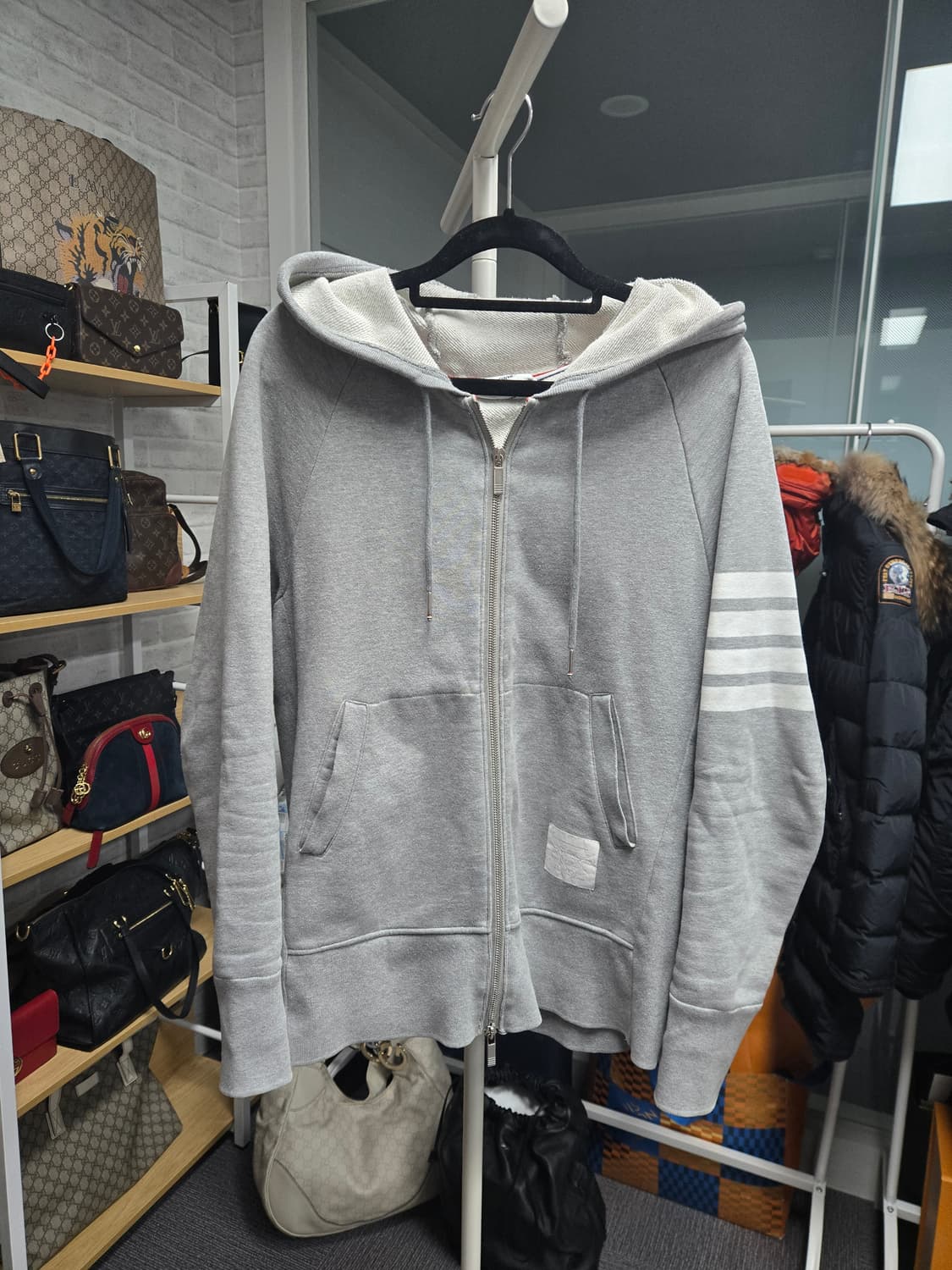 [특가][정품] 톰브라운 후드집업 4사이즈 상품이미지1