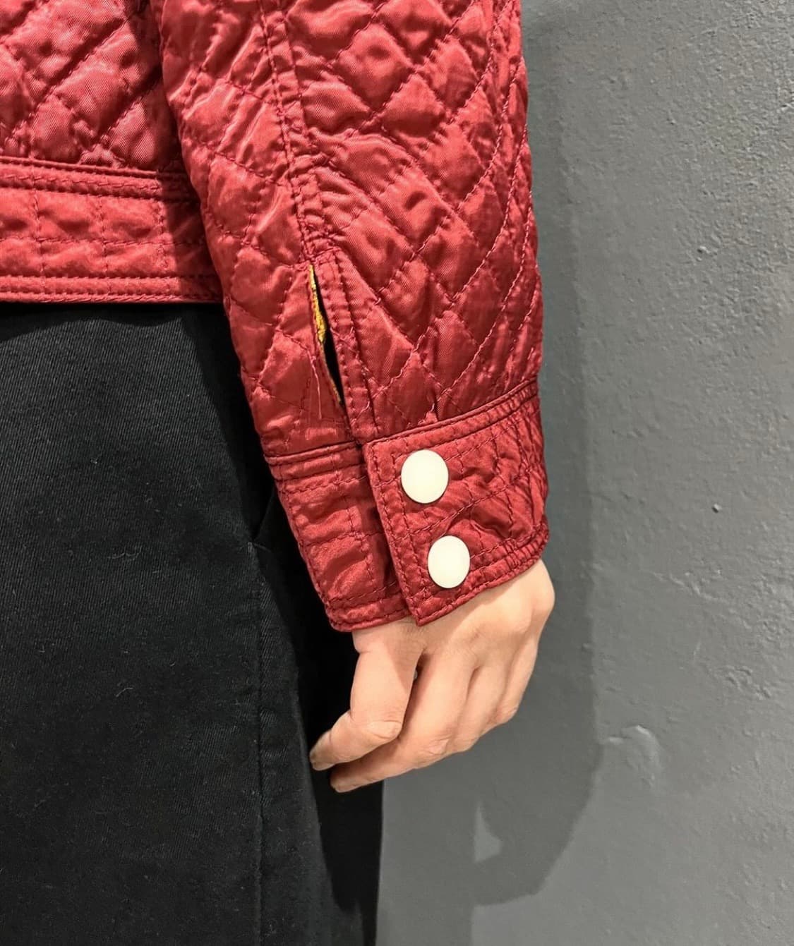 큐프라 스냅 버튼 디테일 퀼팅 블루종 타입 재킷 상품이미지5