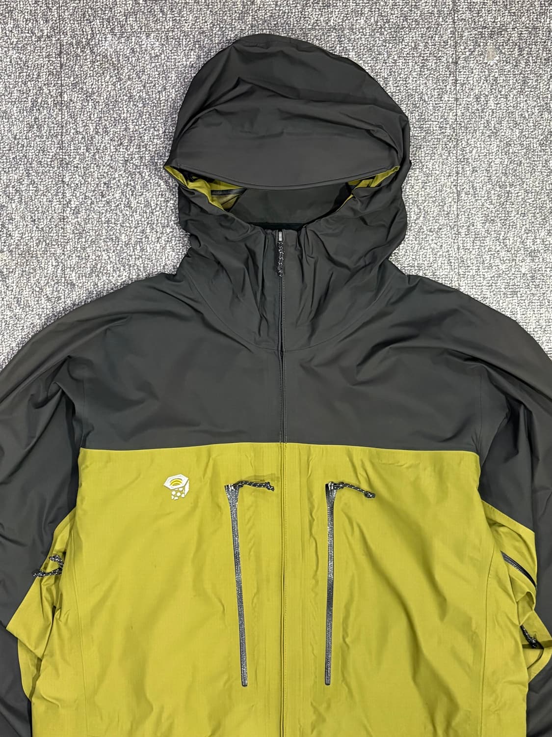 마운틴 하드웨어 고어텍스 윈드자켓 상품이미지3