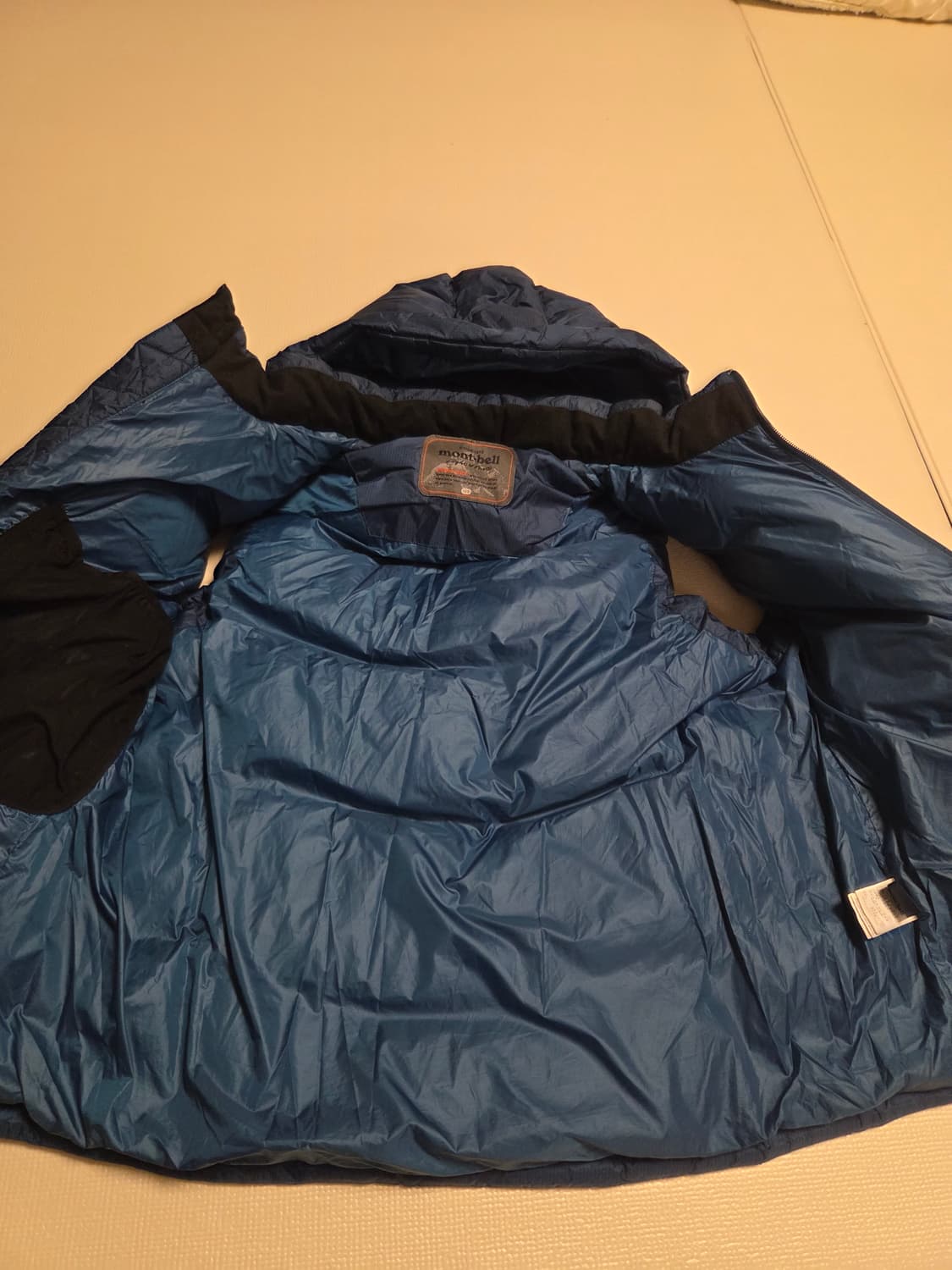 몽벨 거위털 화이트구스 
 패딩조끼 베스트 상품이미지5