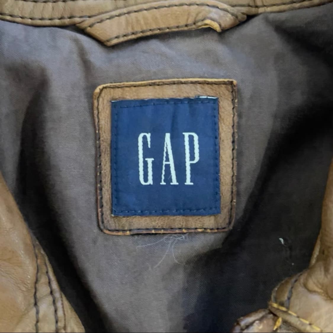 OLD GAP 에이징 브라운 레더 자켓  상품이미지2