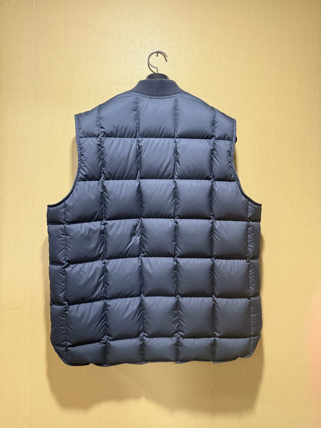 에디바우어 자운드 베스트 네이비 라지 상품이미지2