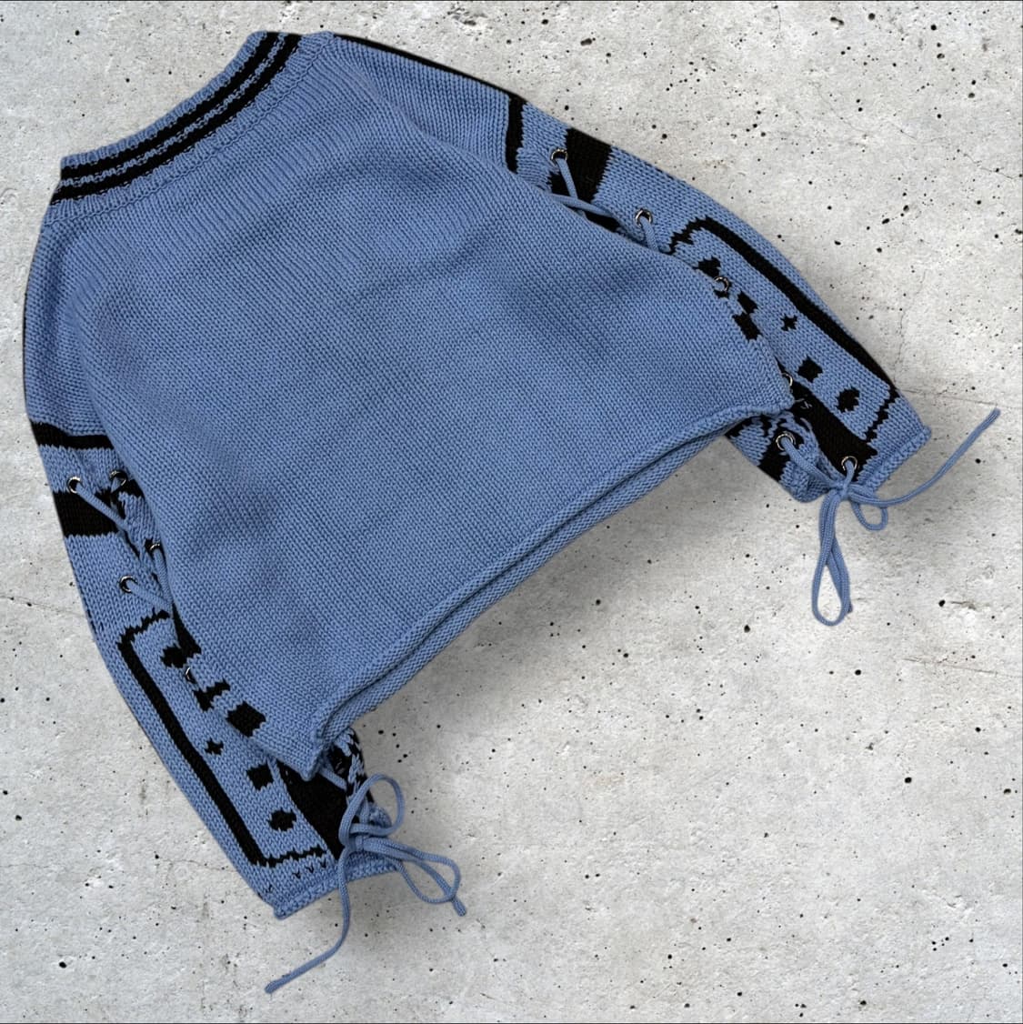 에고이스트 LOOKS ARE SERVED 니트 블랙/블루 B469 상품이미지2