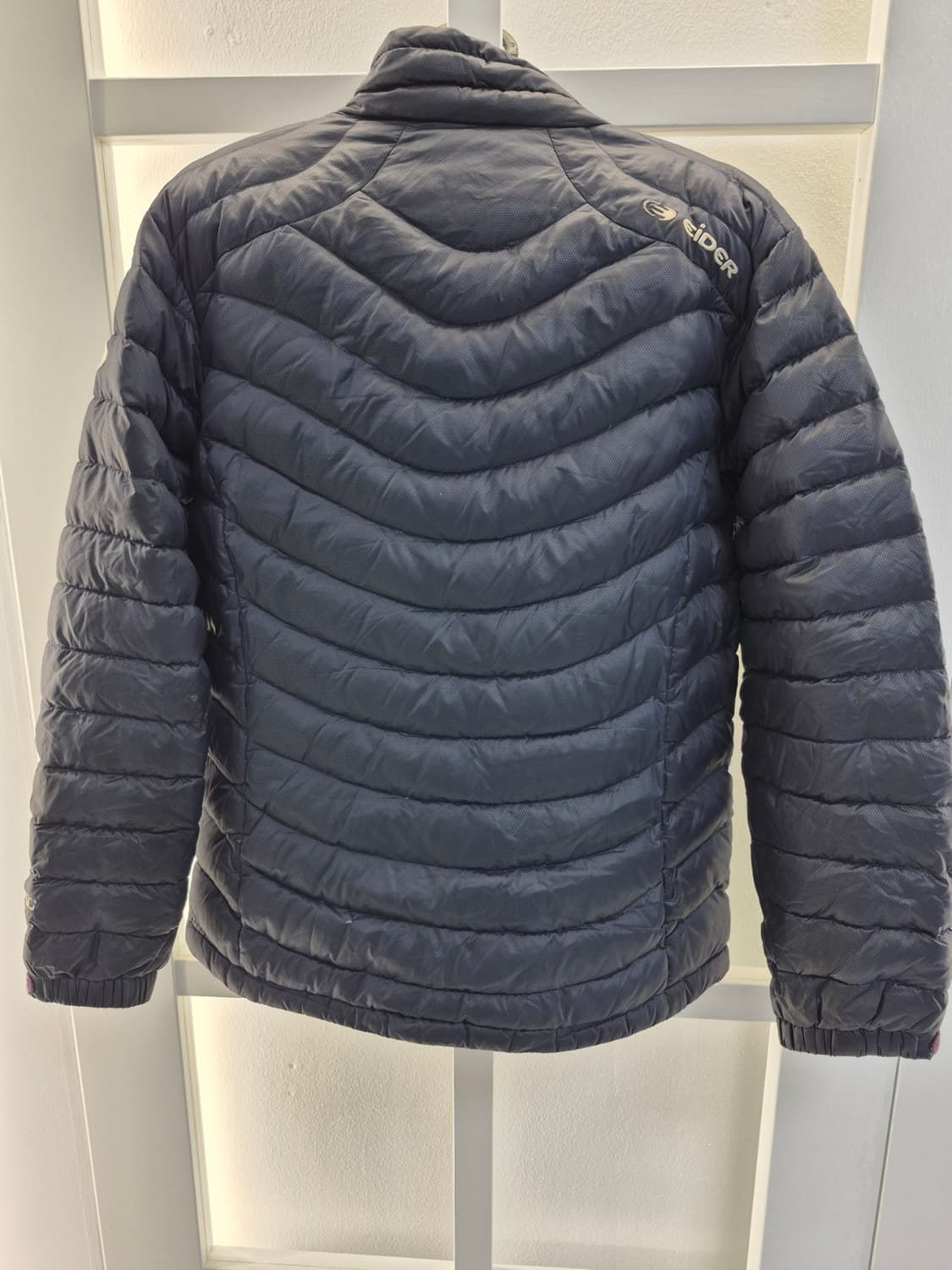 아이더 정품 구스경량패딩 100사이즈 팝니다 상품이미지2