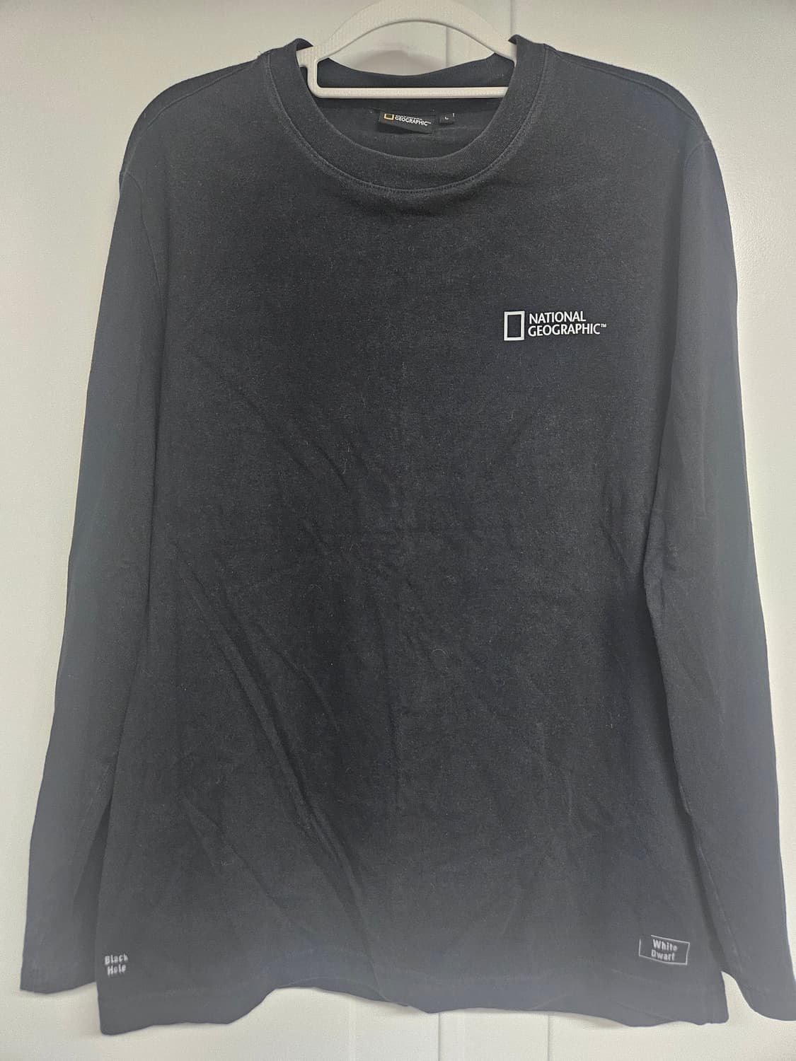 내셔널지오그래픽 블랙홀 긴팔 티셔츠 L 상품이미지1