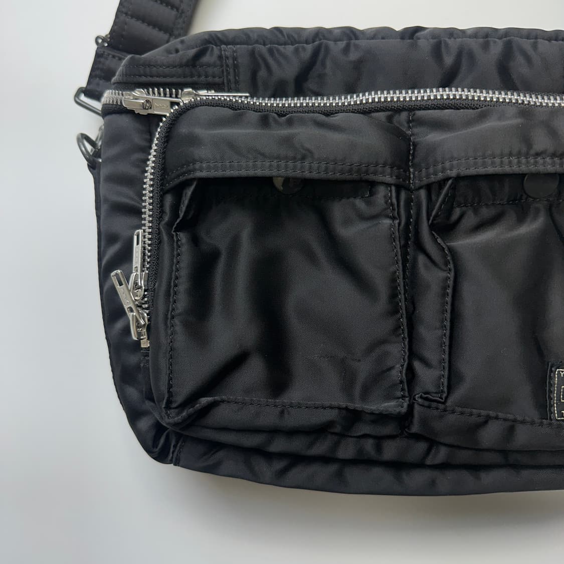 PORTER TANKER CAMERA BAG 포터 탱커 카메라백 상품이미지3