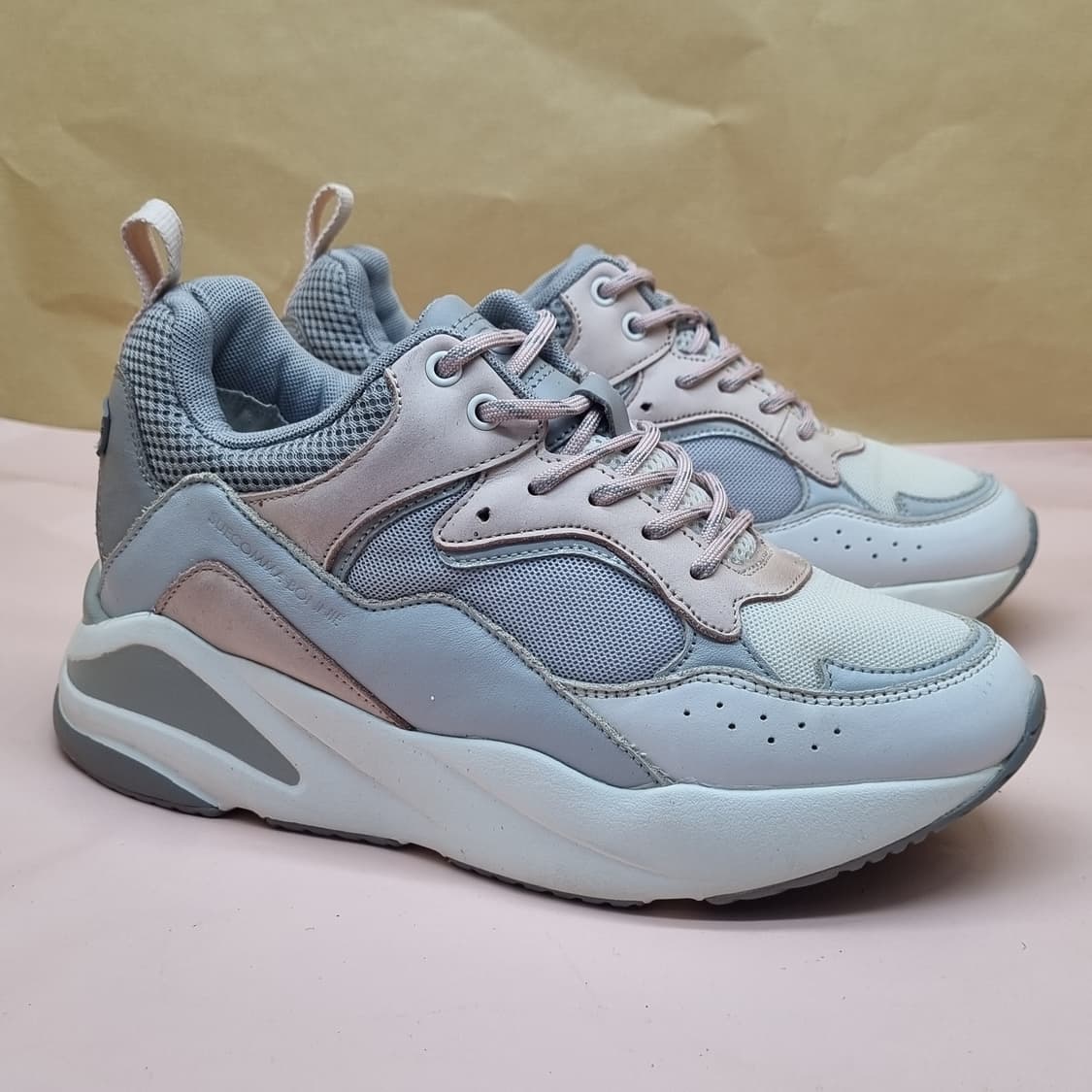 슈콤마보니 풀문 키높이운동화 250 굽8 상품이미지1